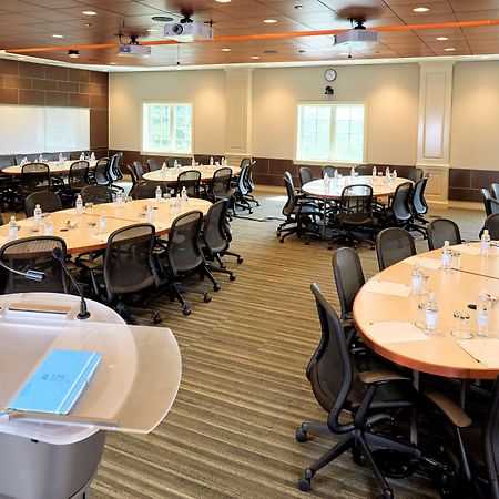 Rizzo Center, A Destination By Hyatt Hotel Chapel Hill Eksteriør billede