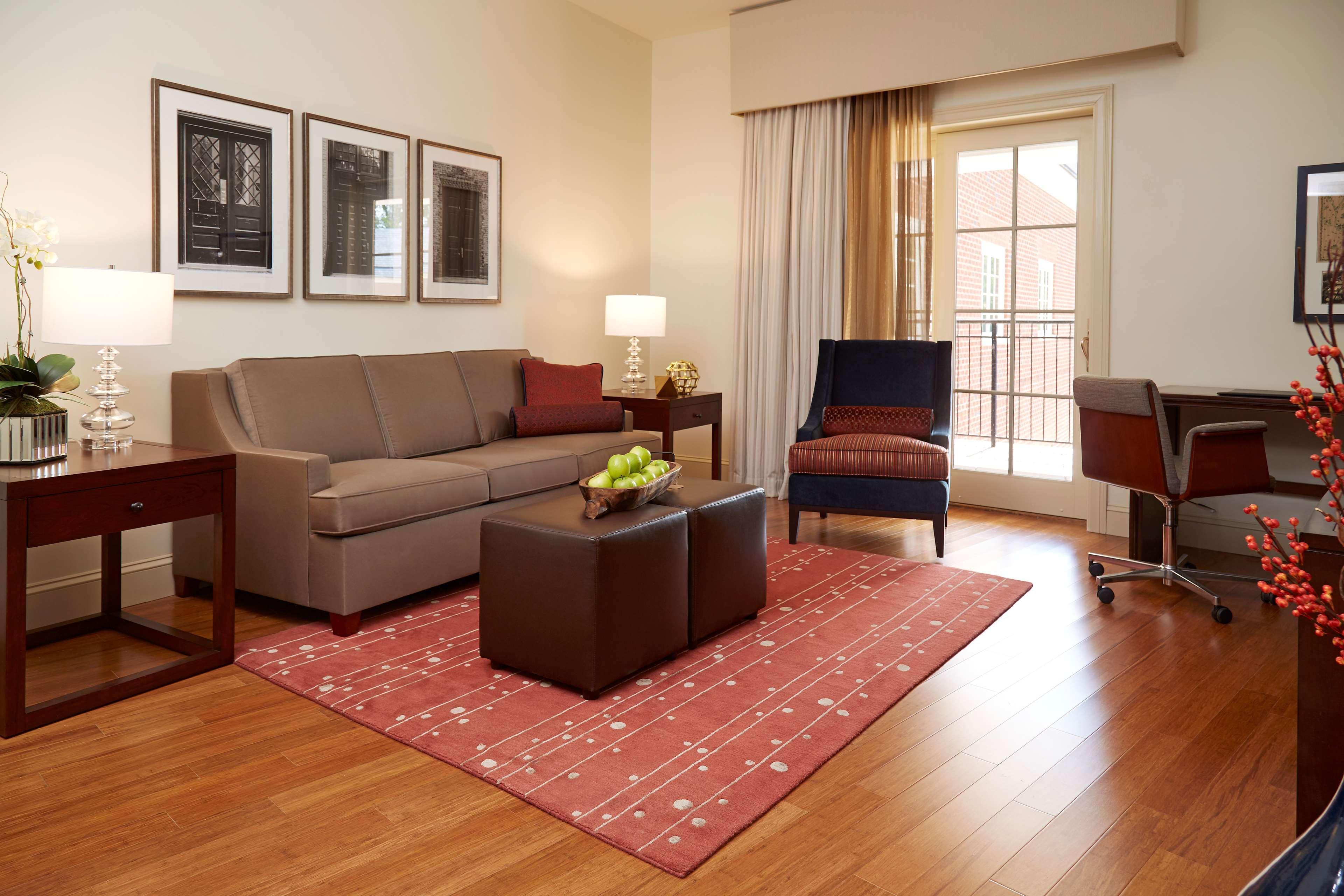 Rizzo Center, A Destination By Hyatt Hotel Chapel Hill Eksteriør billede