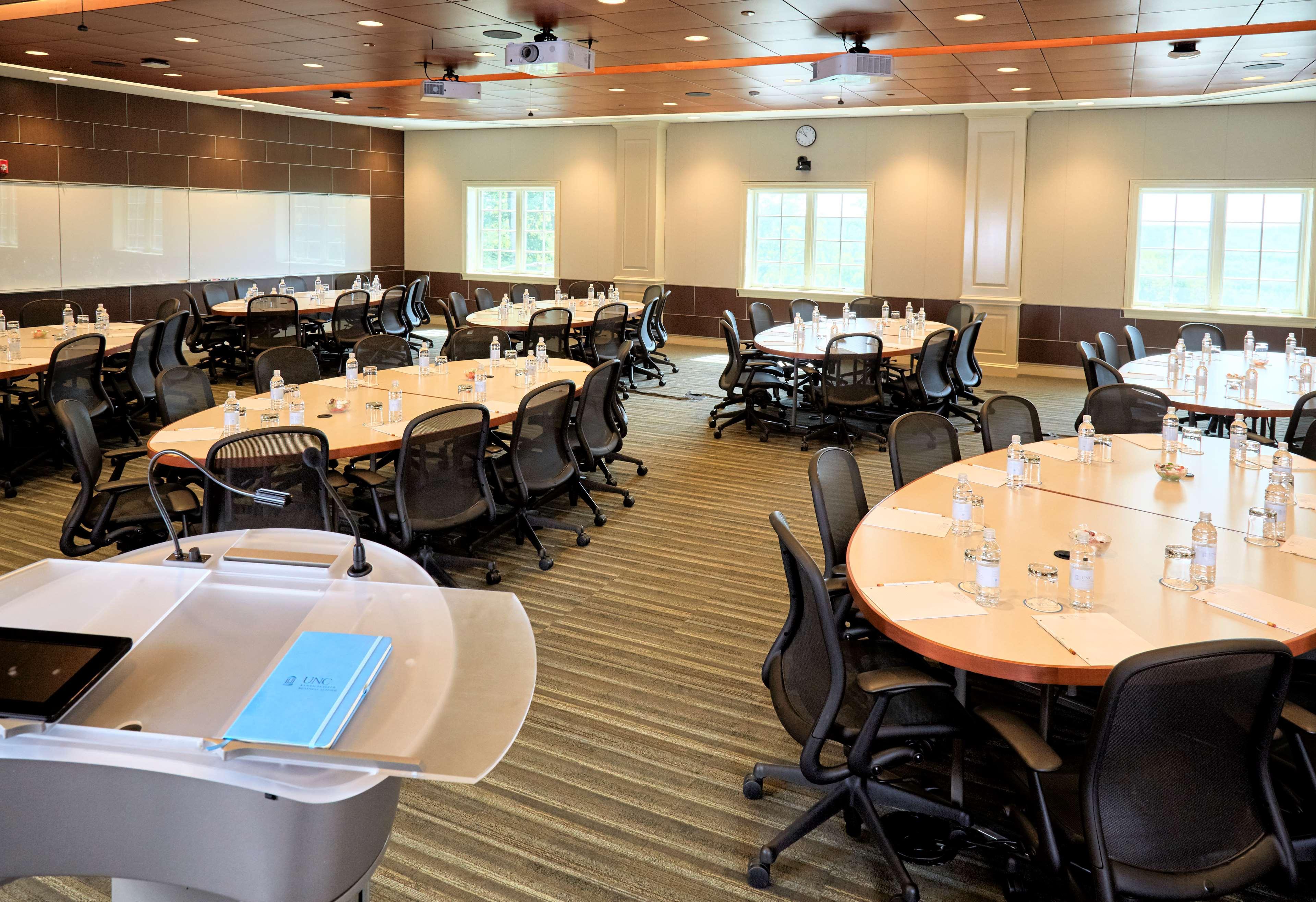Rizzo Center, A Destination By Hyatt Hotel Chapel Hill Eksteriør billede