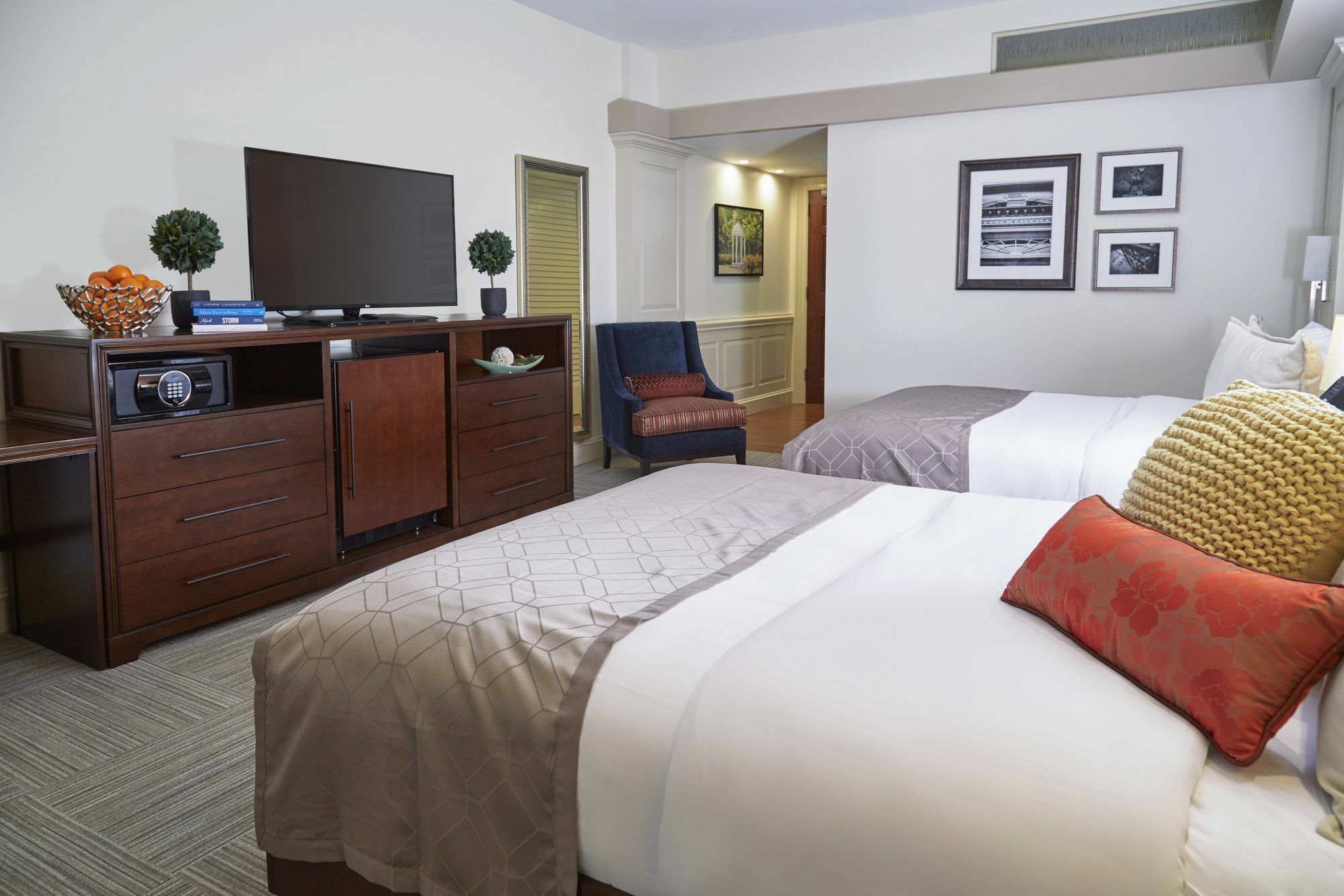 Rizzo Center, A Destination By Hyatt Hotel Chapel Hill Eksteriør billede